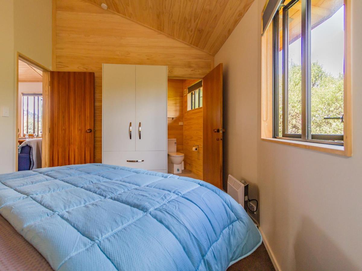 The Snowglobe - Ohakune Modern Yurt Style Chalet Exterior foto